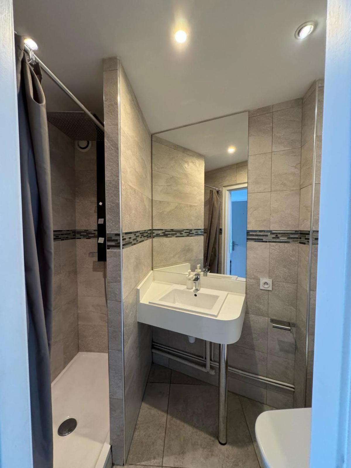 Appart' Hotel Fauriel Saint Etienne Avec Parking Dış mekan fotoğraf