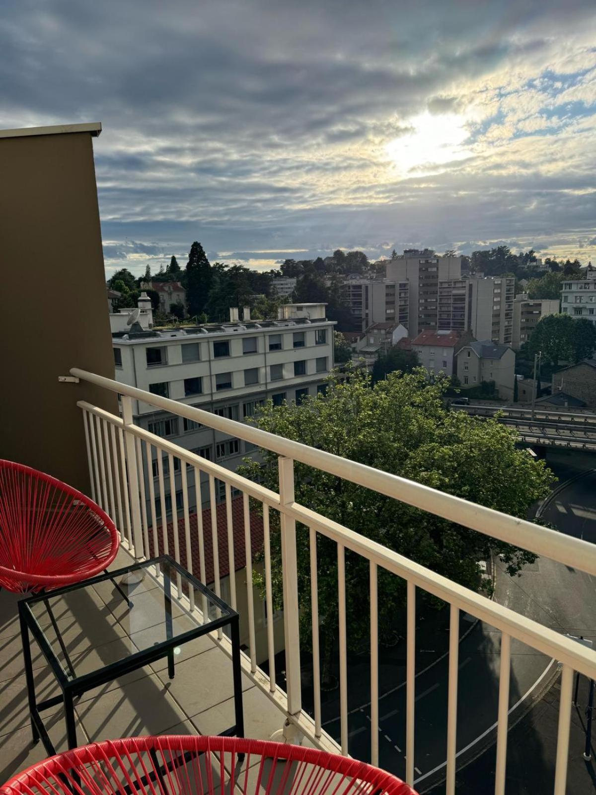 Appart' Hotel Fauriel Saint Etienne Avec Parking Dış mekan fotoğraf