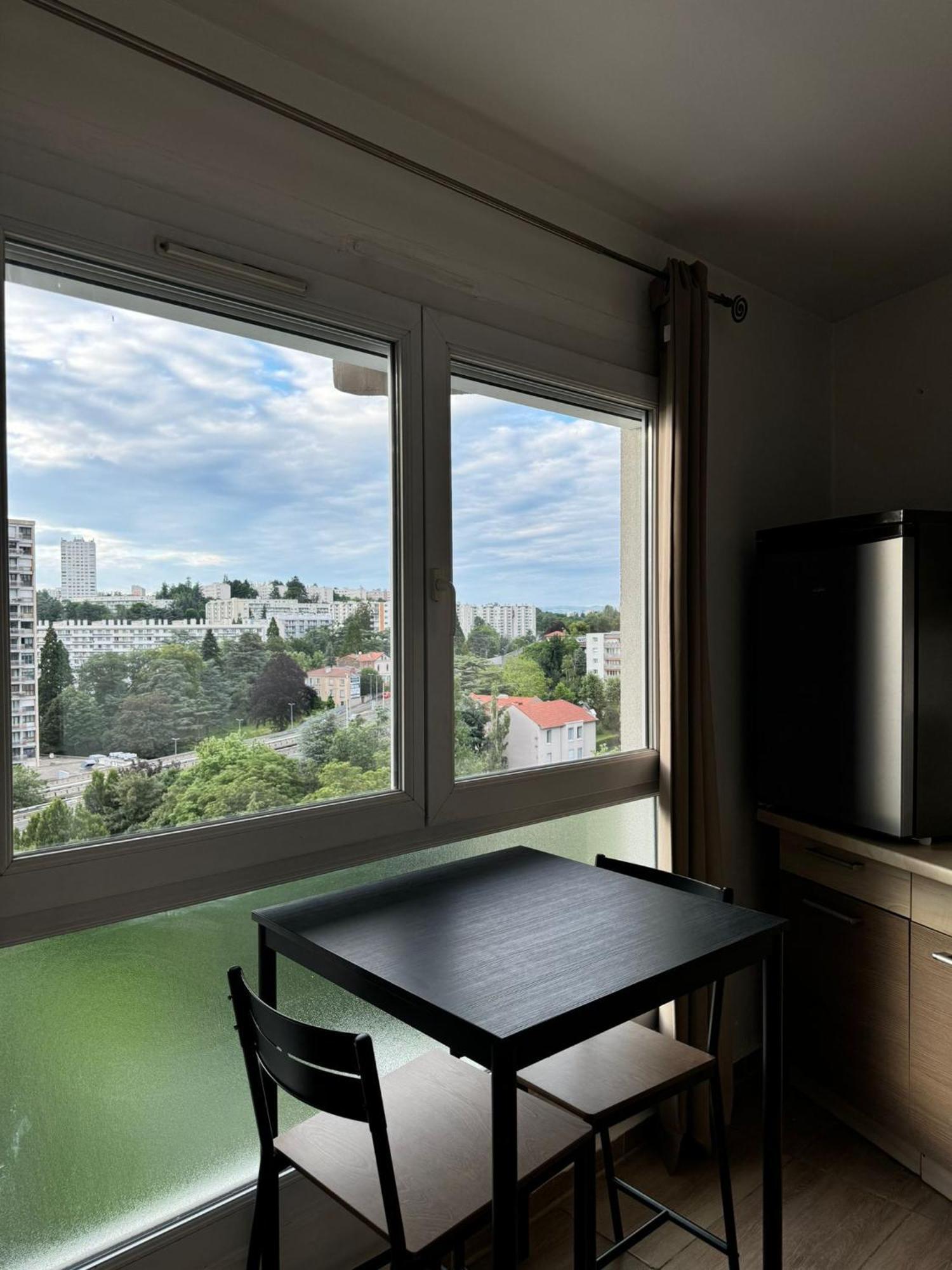 Appart' Hotel Fauriel Saint Etienne Avec Parking Dış mekan fotoğraf